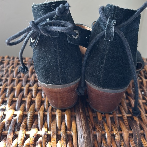 Lucky Brand booties - Picture 3 of 4